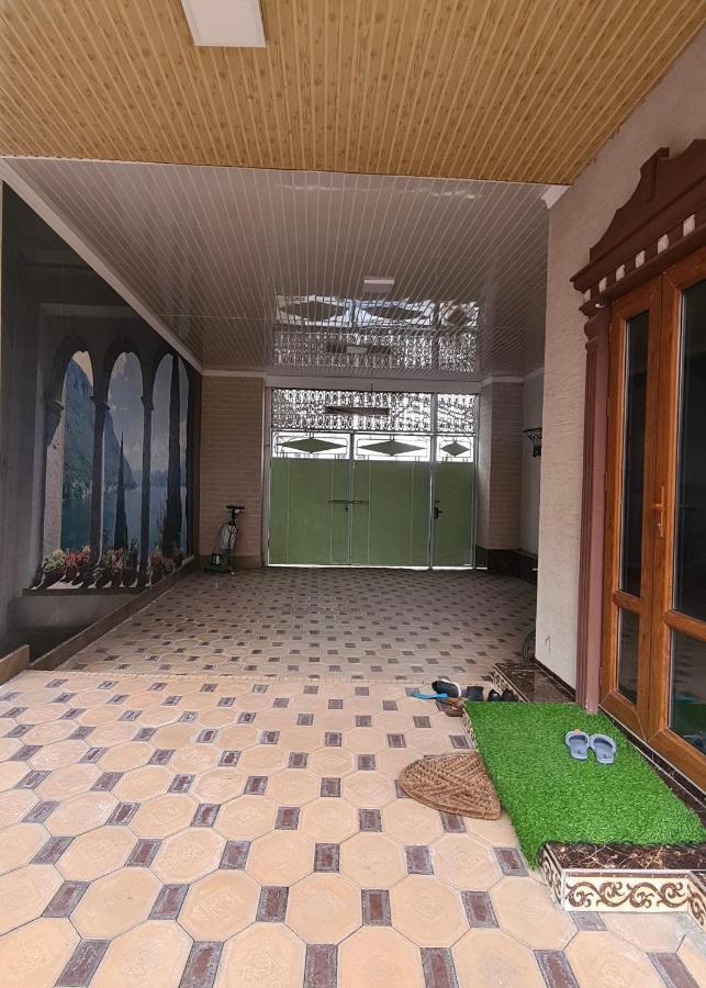 Sultan Saray Hostel Osh Exterior photo