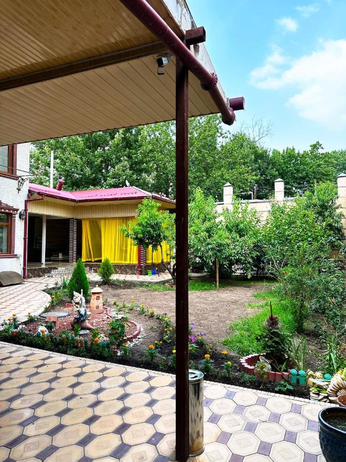 Sultan Saray Hostel Osh Exterior photo
