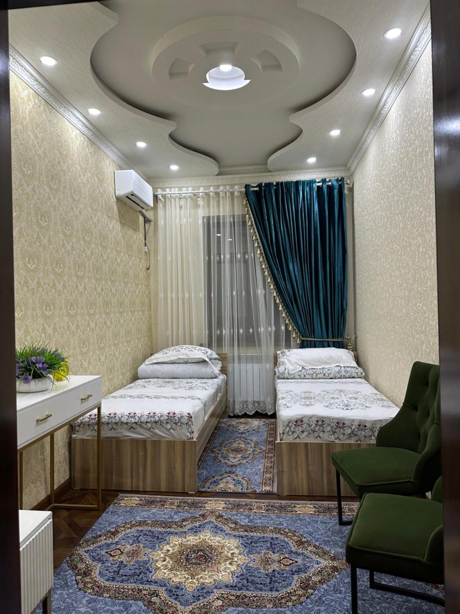 Sultan Saray Hostel Osh Exterior photo