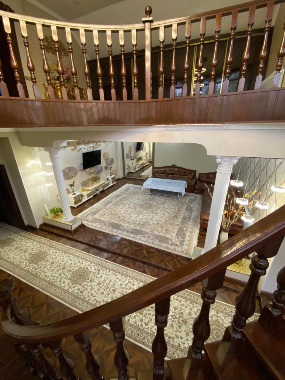 Sultan Saray Hostel Osh Exterior photo