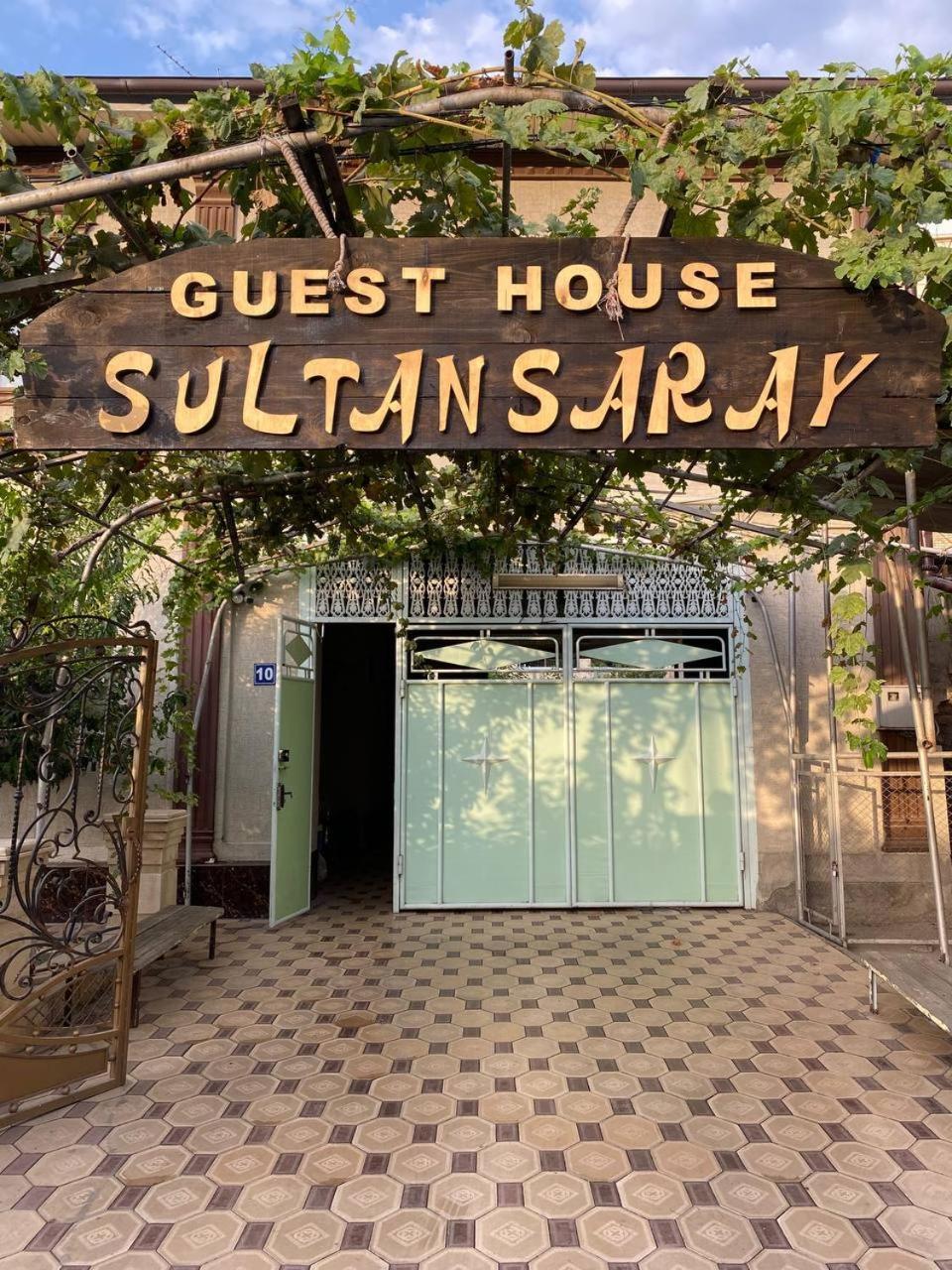 Sultan Saray Hostel Osh Exterior photo